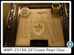 Crown Pearl Charm 11,800 円